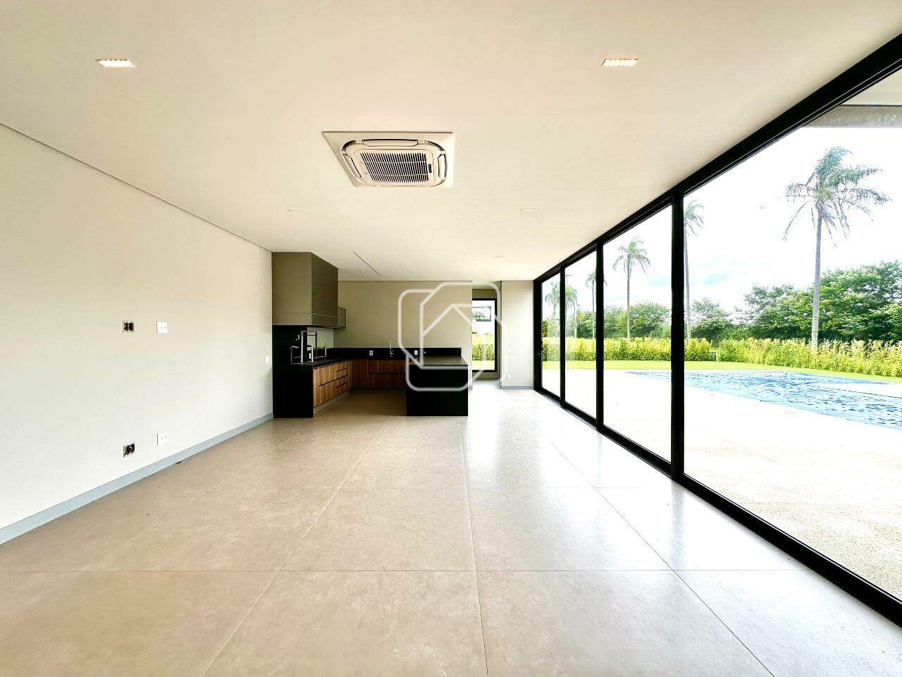 Casa de Condomínio à venda em Porto Feliz - SP - Fazenda Alvorada: Ambientes integrados