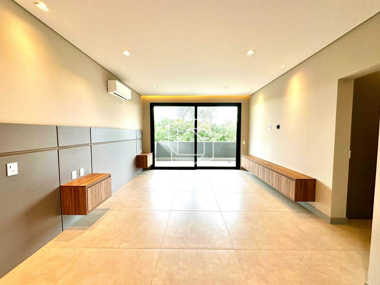 Casa de Condomínio à venda em Porto Feliz - SP - Fazenda Alvorada: Suíte