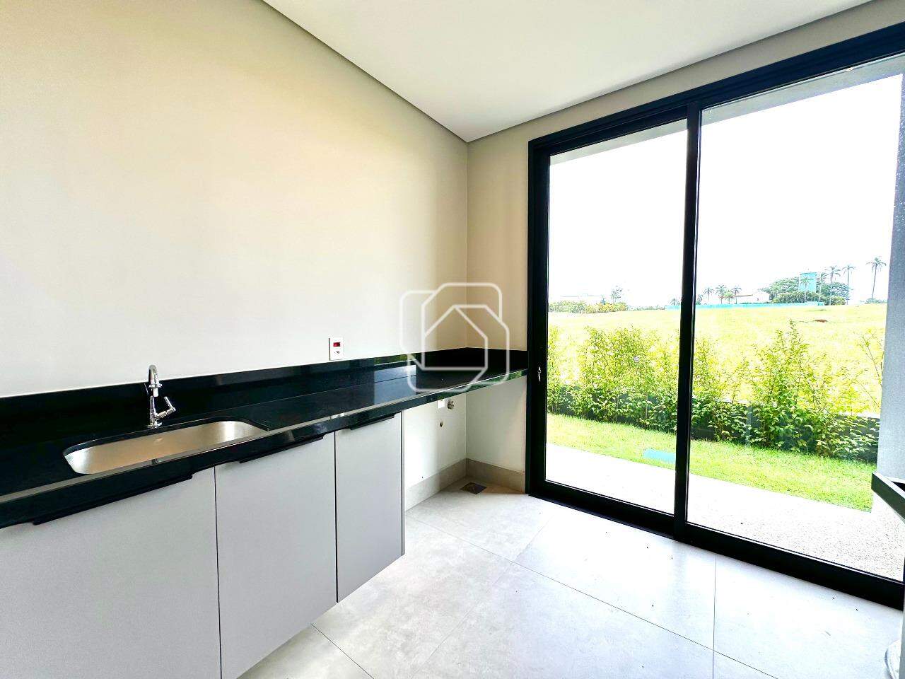 Casa de Condomínio à venda em Porto Feliz - SP - Fazenda Alvorada: Lavanderia