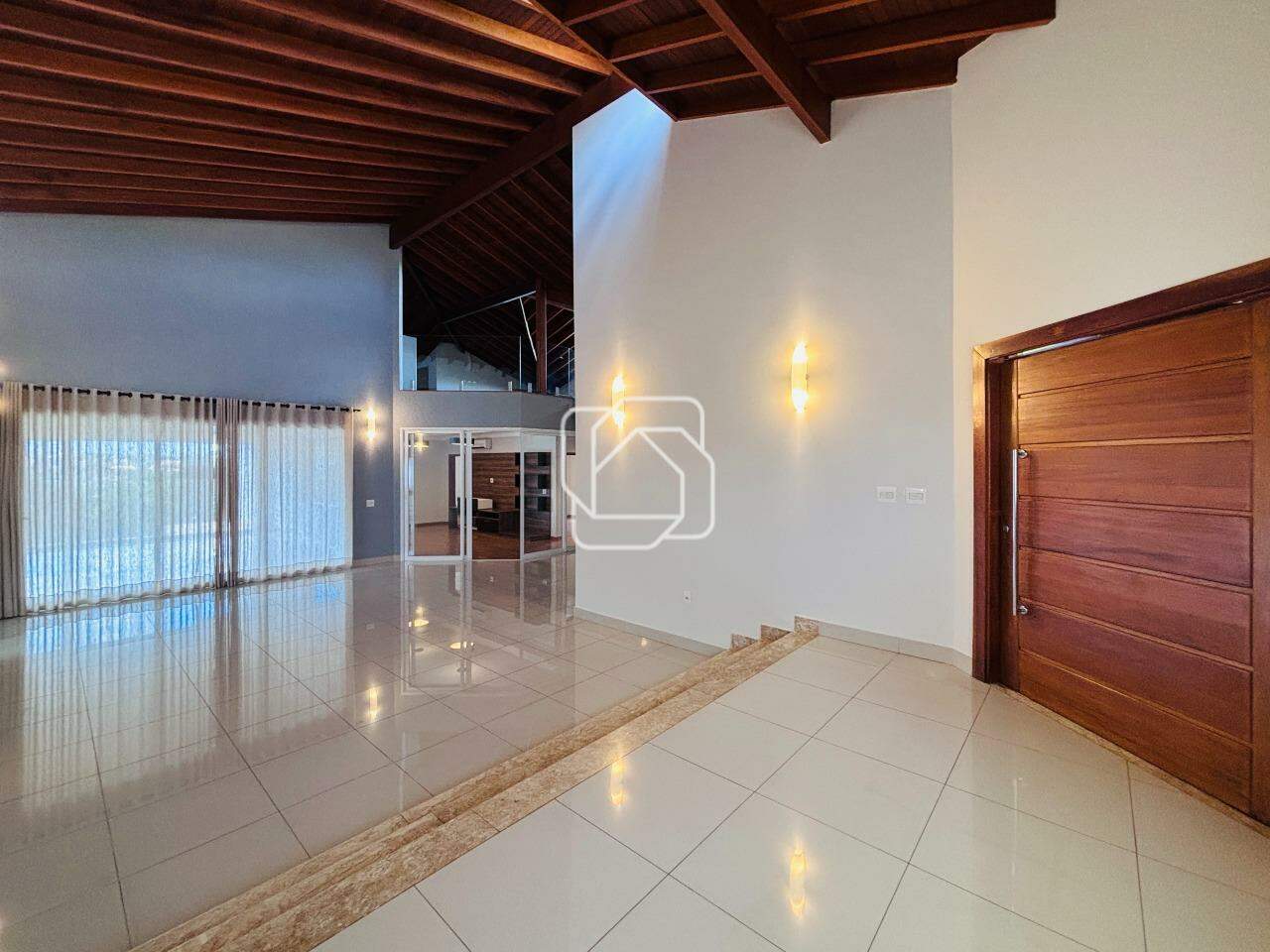 Casa de Condomínio para aluguel em Salto - SP - Condomínio Fazenda Palmeiras Imperiais: 