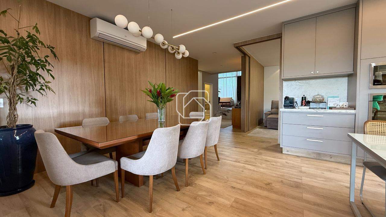 Casa de Condomínio à venda em Indaiatuba - SP - Parque Villa dos Pinheiros: Sala de jantar