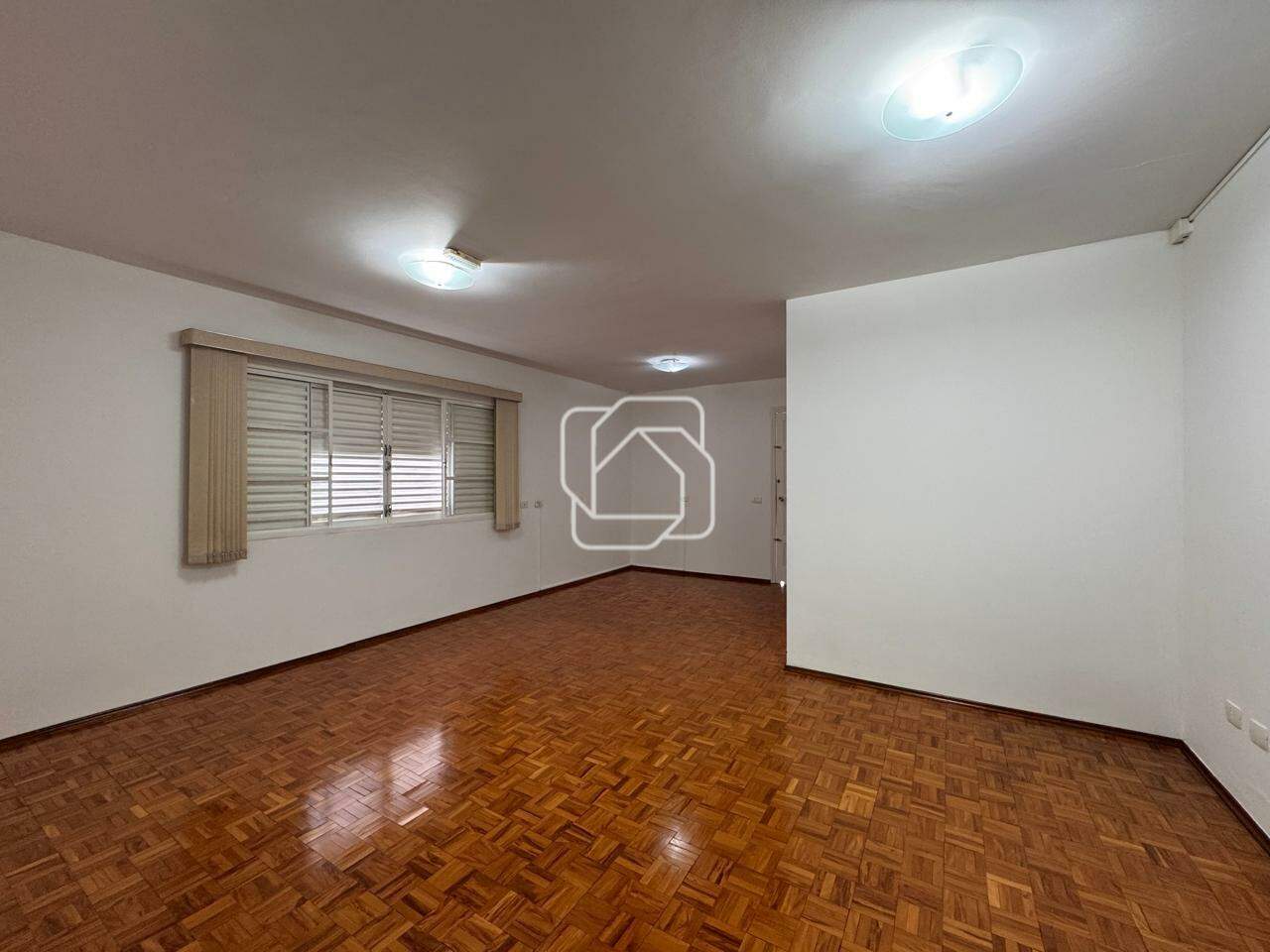 Casa para aluguel em Salto - SP - Centro: