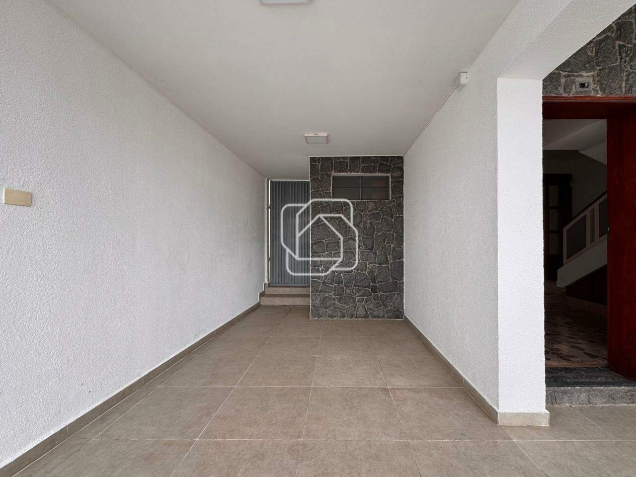 Casa para aluguel em Salto - SP - Centro: 