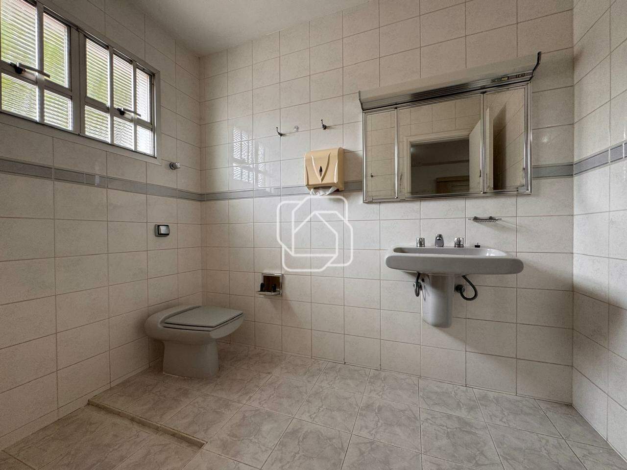 Casa para aluguel em Salto - SP - Centro: