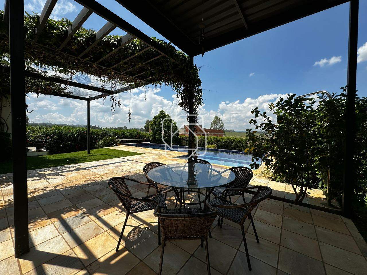 Casa de Condomínio à venda em Itu - SP - Residencial Parque Campos de Santo Antônio II: Área da Piscina