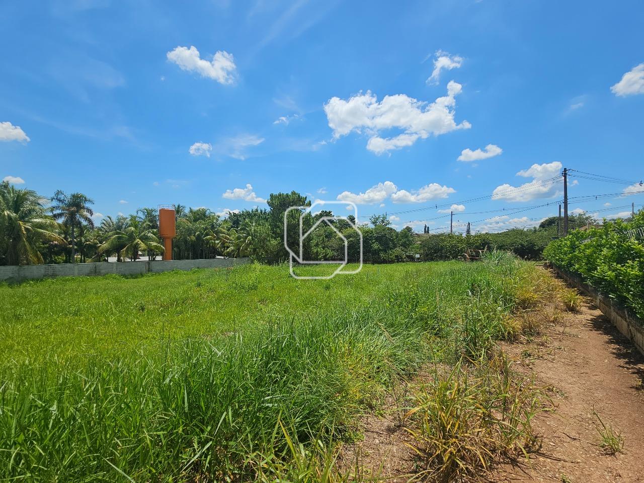 Terreno à venda em Indaiatuba - SP - Recanto das Flores: Visão geral do terreno