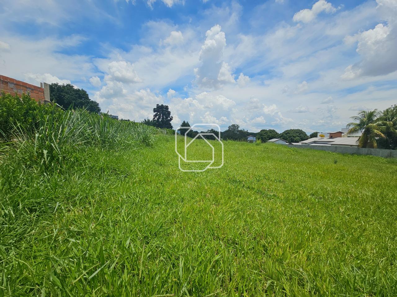 Terreno à venda em Indaiatuba - SP - Recanto das Flores: Visão geral do terreno