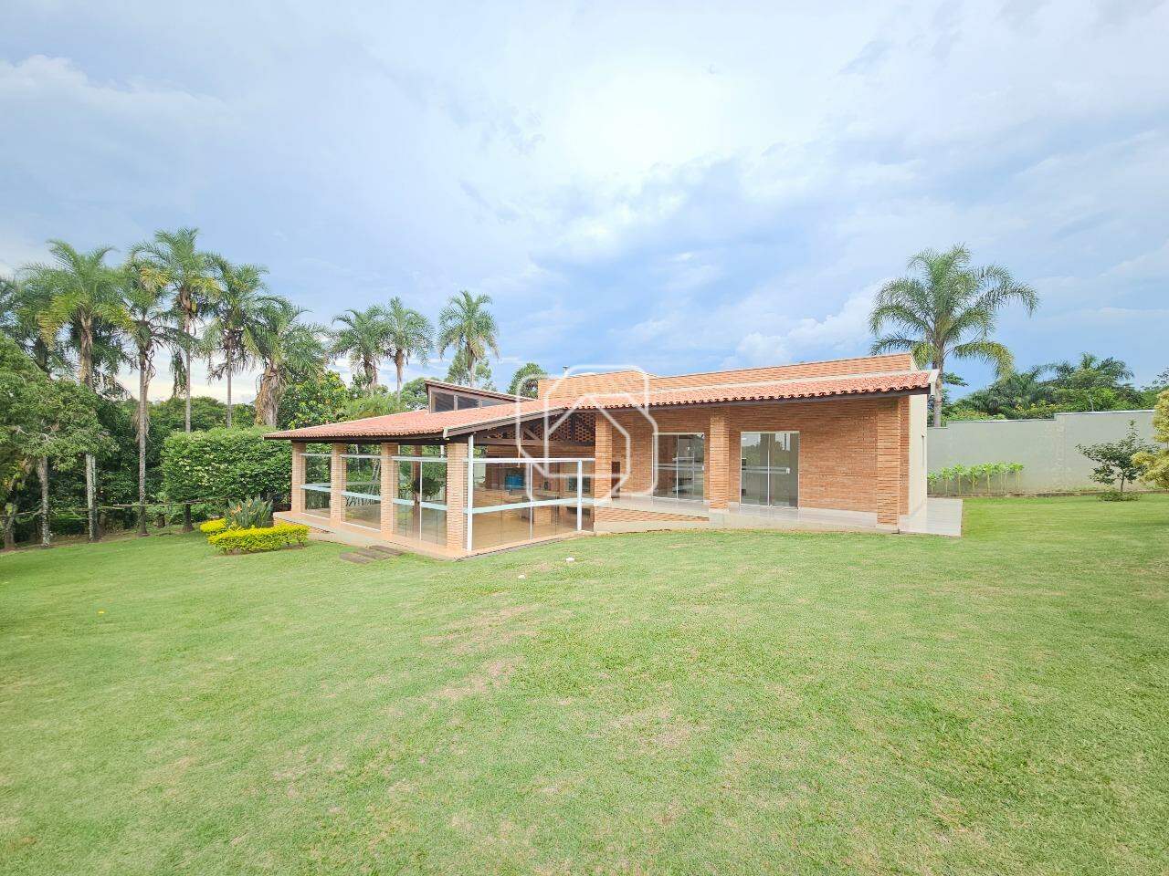 Casa de Condomínio à venda em Indaiatuba - SP - Recanto dos Pássaros: Área externa