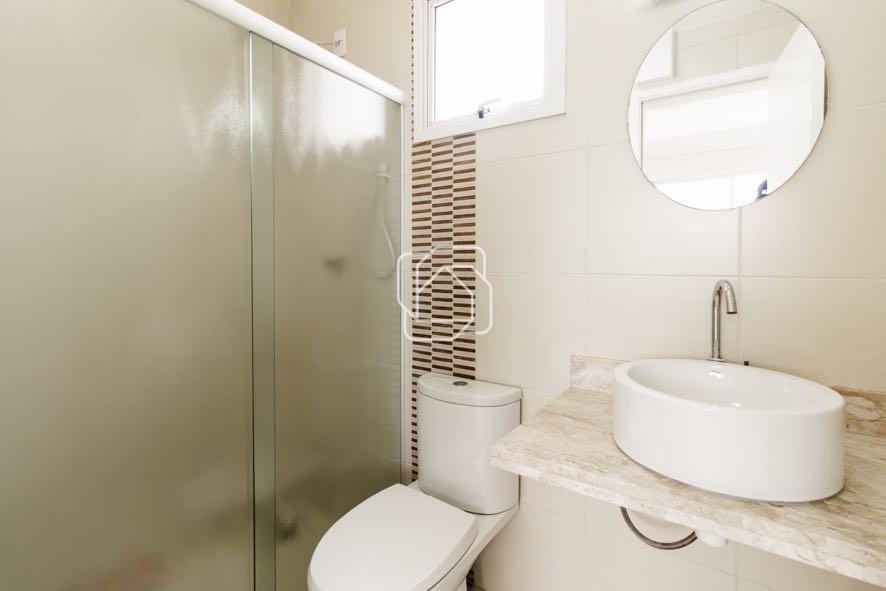 Apartamento para aluguel em Indaiatuba - SP - Central Park Residencial: Banheiro