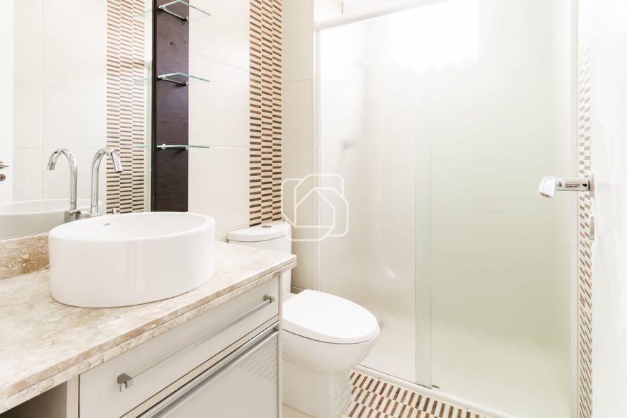 Apartamento para aluguel em Indaiatuba - SP - Central Park Residencial: Banheiro