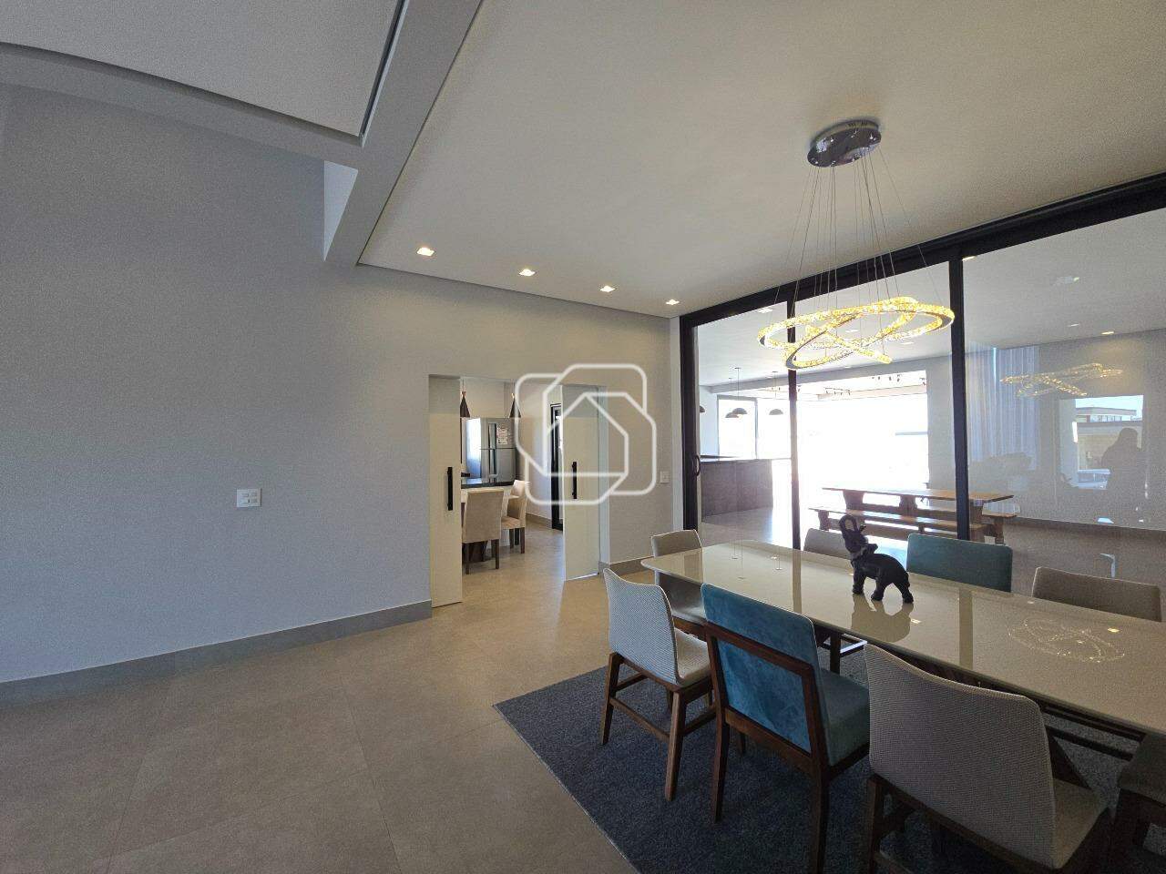 Casa de Condomínio à venda em Itu - SP - Residencial Parque Campos de Santo Antônio II: Sala de Jantar