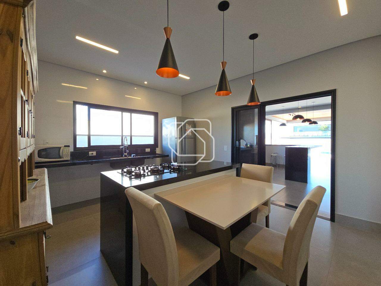 Casa de Condomínio à venda em Itu - SP - Residencial Parque Campos de Santo Antônio II: Cozinha