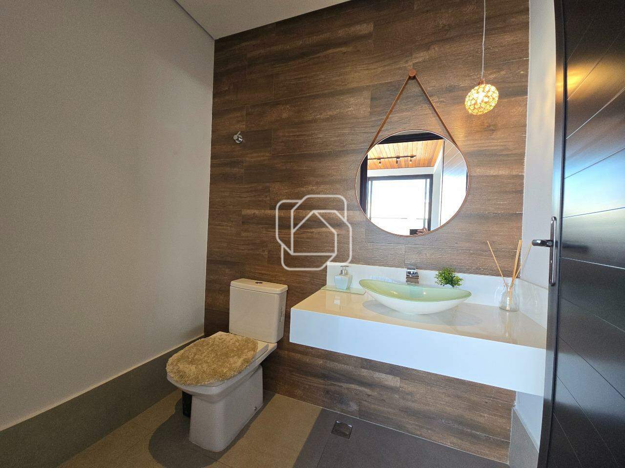 Casa de Condomínio à venda em Itu - SP - Residencial Parque Campos de Santo Antônio II: Banheiro