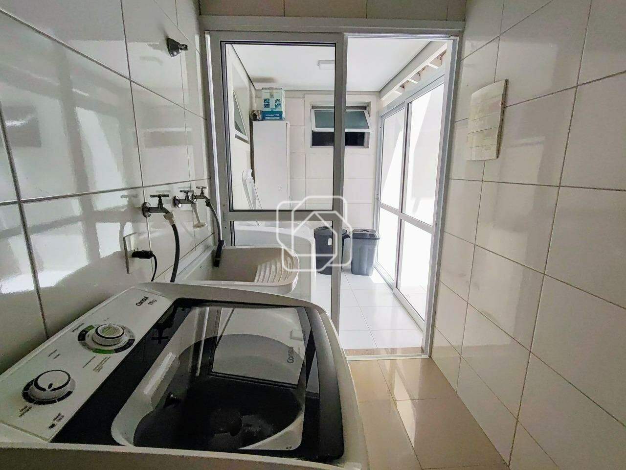 Casa de Condomínio à venda em Itu - SP - Parque do Varvito: Lavanderia