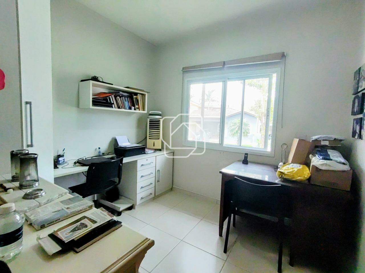 Casa de Condomínio à venda em Itu - SP - Parque do Varvito: Escritório