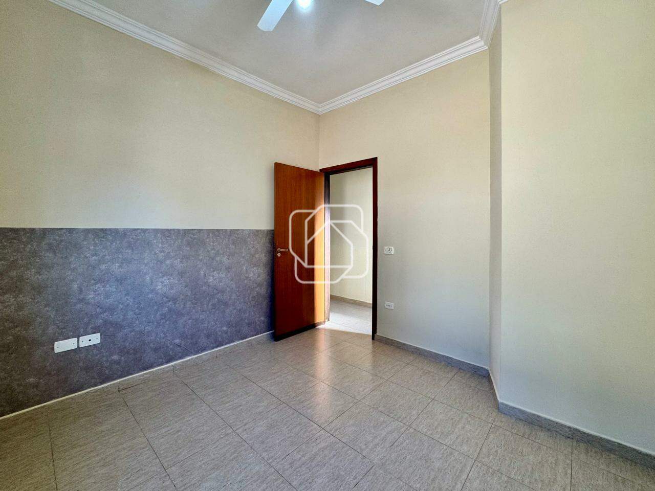 Casa de Condomínio para aluguel em Itu - SP - Condomínio Parque do Varvito: 