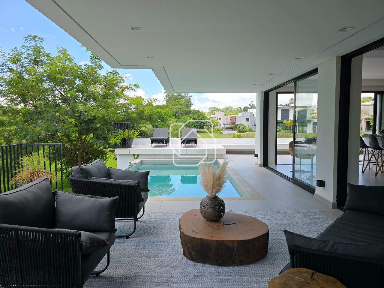 Casa de Condomínio à venda em Itu - SP - Condomínio Villas do Golfe: Área externa