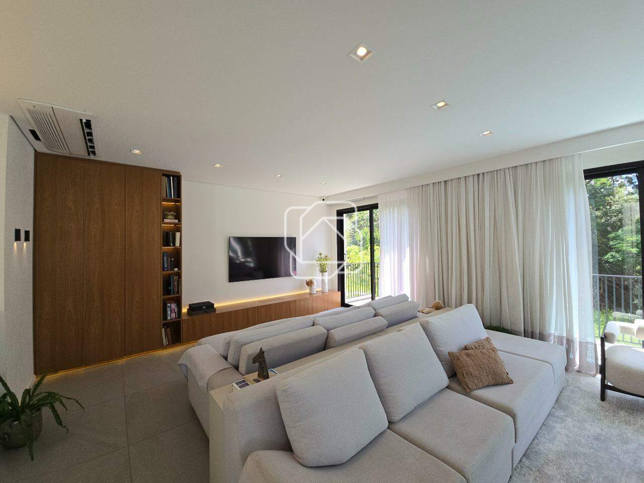 Casa de Condomínio à venda em Itu - SP - Condomínio Villas do Golfe: Sala de Estar 
