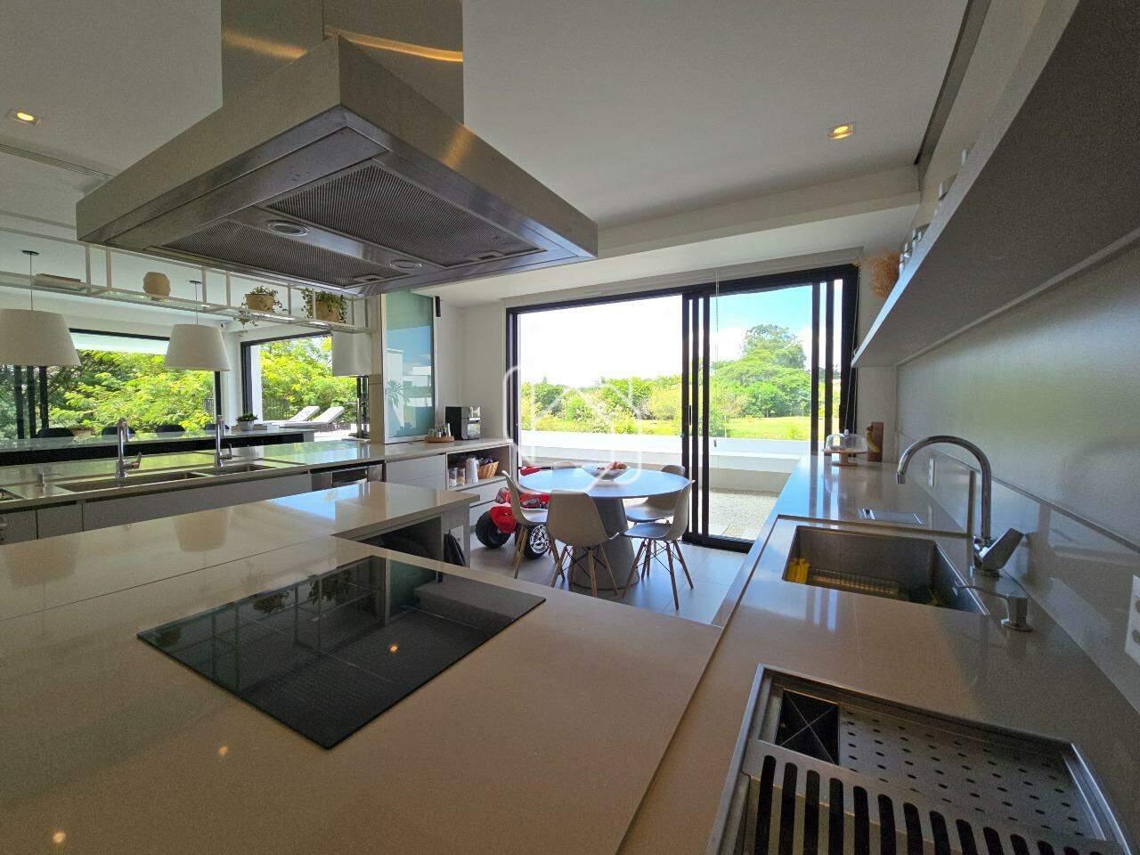 Casa de Condomínio à venda em Itu - SP - Condomínio Villas do Golfe: Cozinha