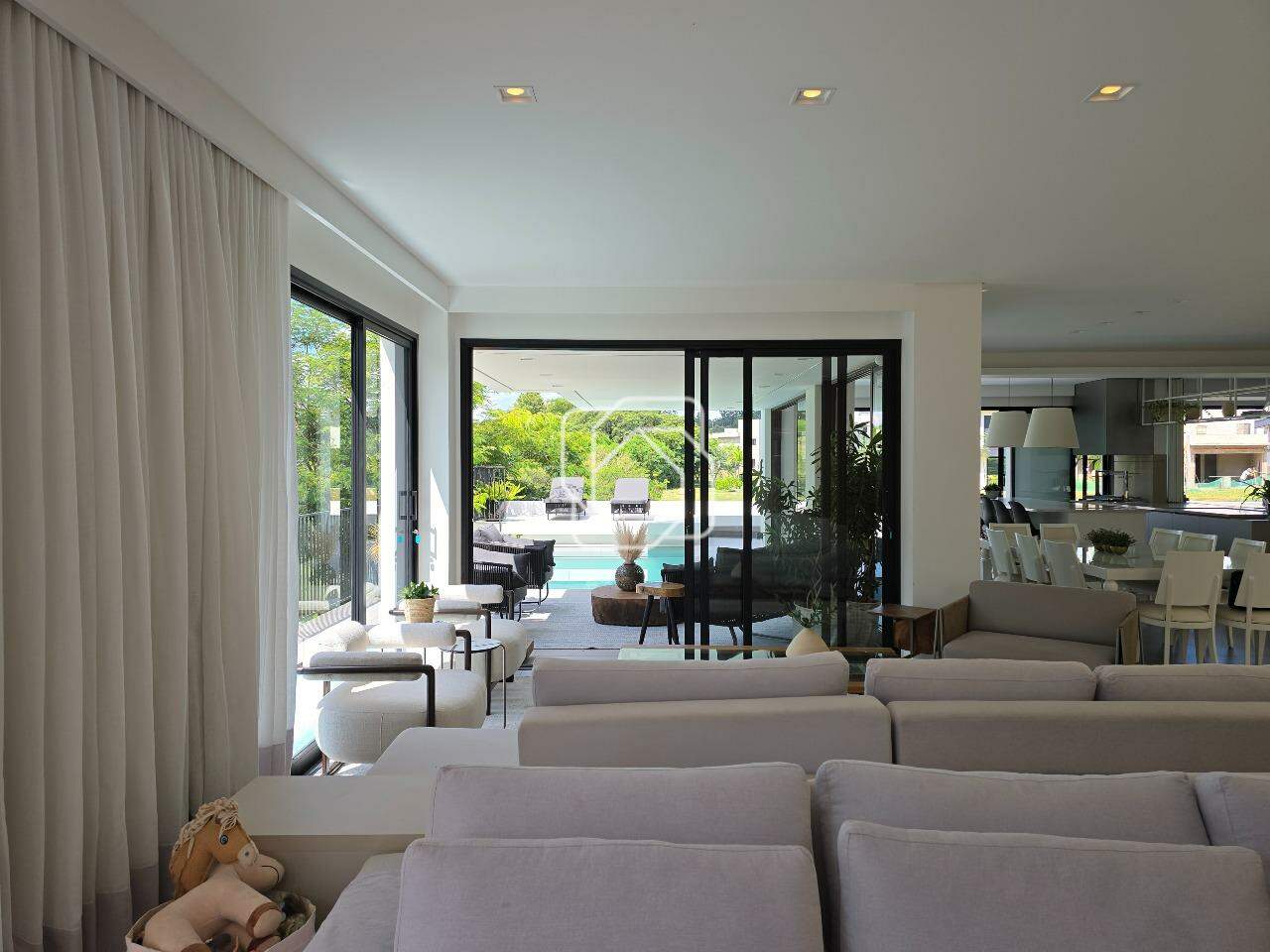 Casa de Condomínio à venda em Itu - SP - Condomínio Villas do Golfe: Sala de Estar