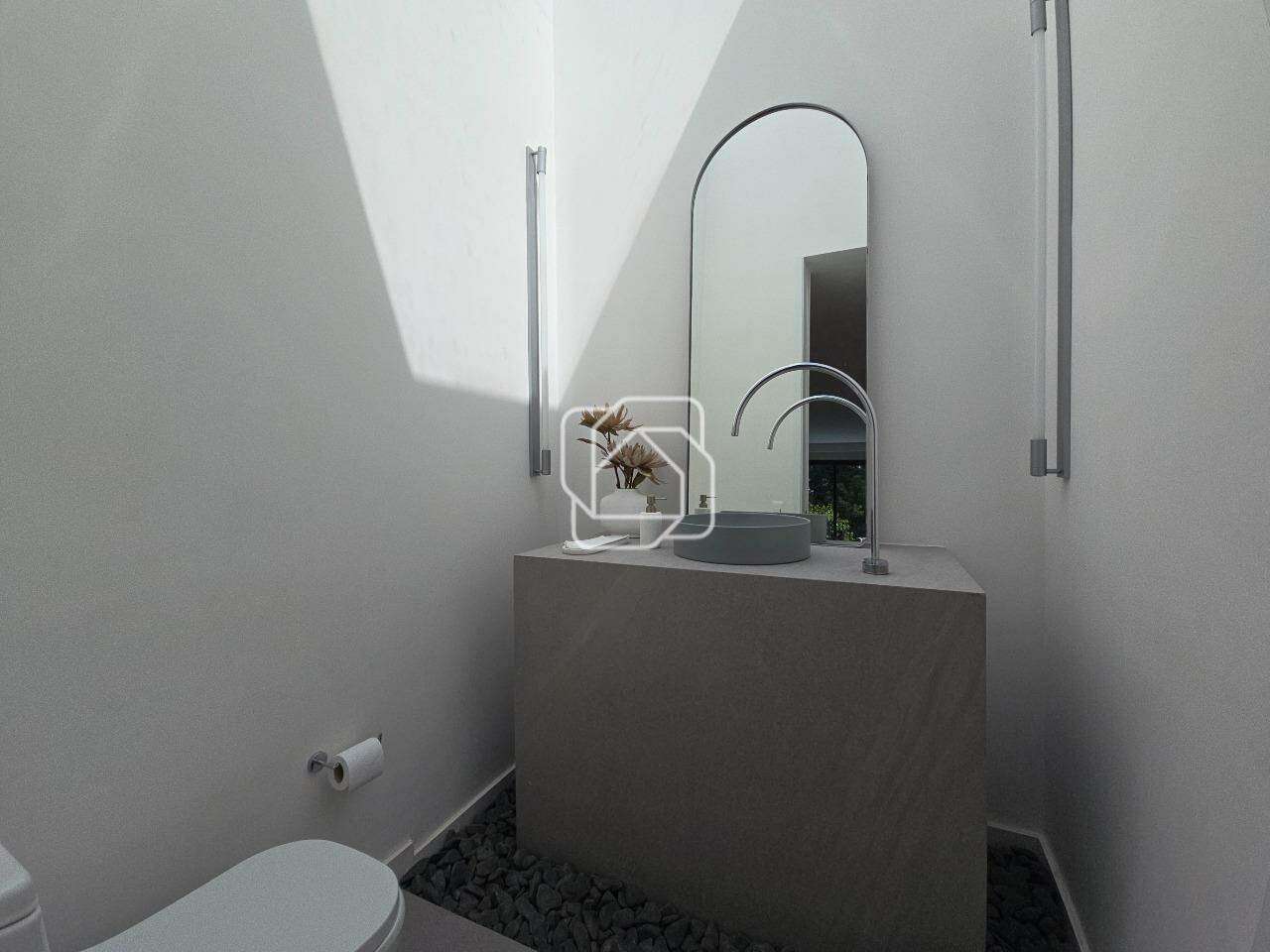 Casa de Condomínio à venda em Itu - SP - Condomínio Villas do Golfe: Lavabo