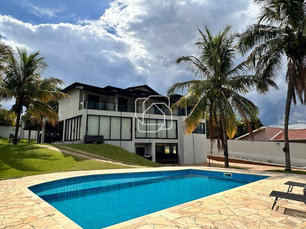 Casa de Condomínio à venda em Indaiatuba - SP - Colinas do Mosteiro de Itaici: Área da piscina