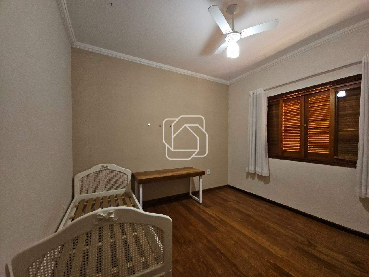 Casa de Condomínio à venda em Indaiatuba - SP - Recanto dos Pássaros: Dormitório