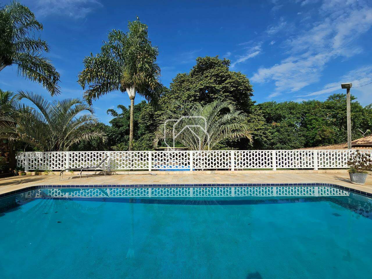 Casa de Condomínio à venda em Indaiatuba - SP - Recanto dos Pássaros: Área da piscina