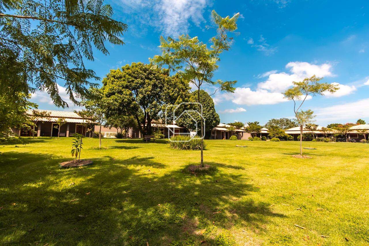 Casa de Condomínio à venda em Indaiatuba - SP - Recanto das Flores: Área externa