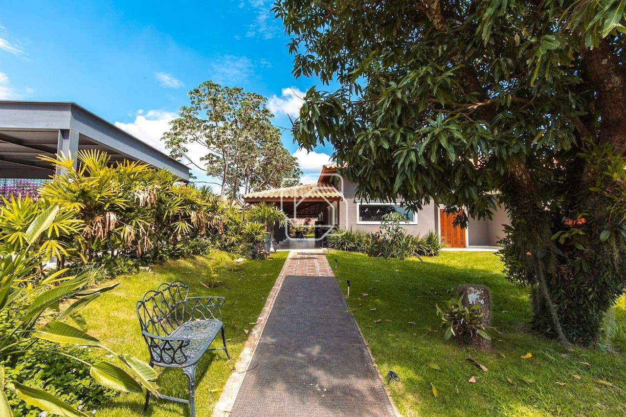 Casa de Condomínio à venda em Indaiatuba - SP - Recanto das Flores: Área externa