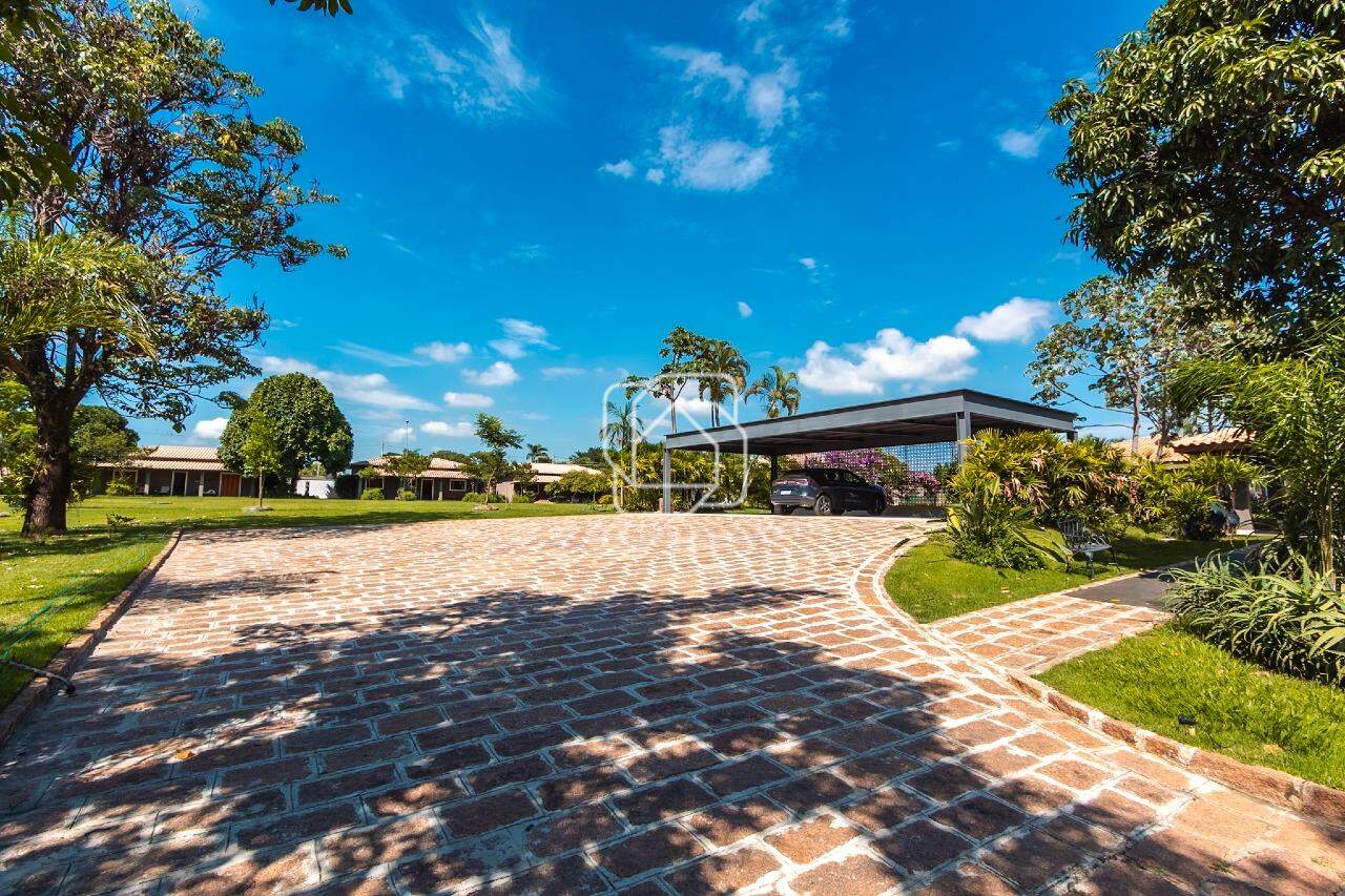 Casa de Condomínio à venda em Indaiatuba - SP - Recanto das Flores: Área externa
