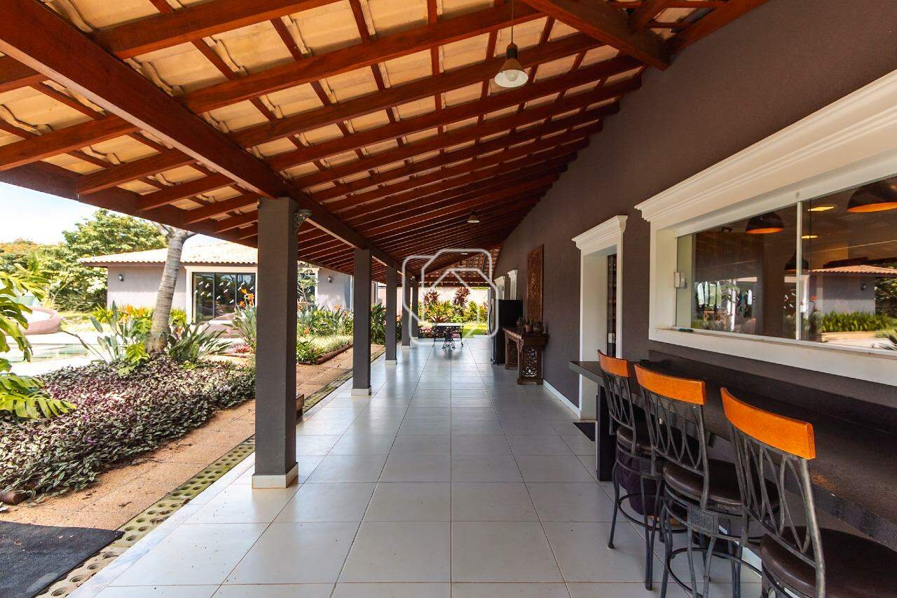 Casa de Condomínio à venda em Indaiatuba - SP - Recanto das Flores: Varanda