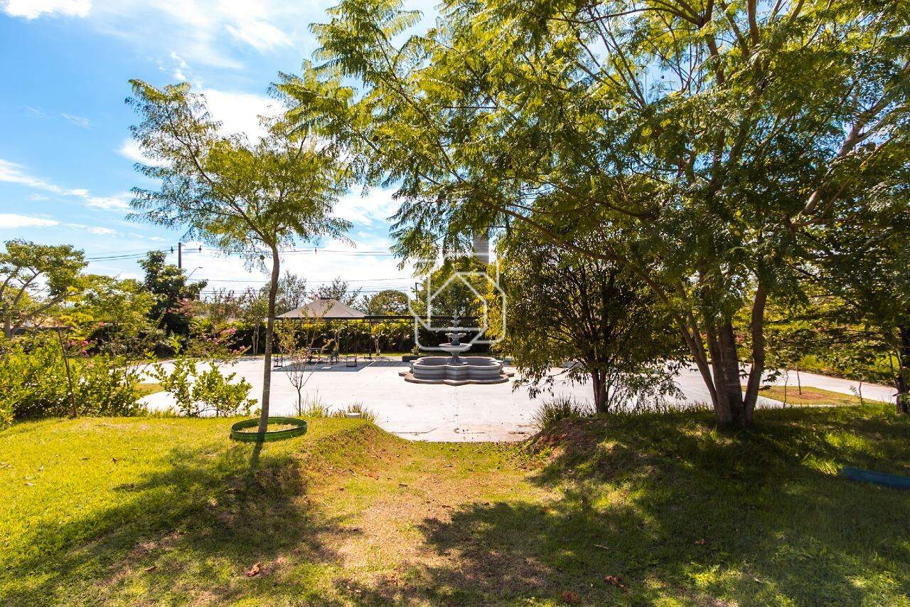 Casa de Condomínio à venda em Indaiatuba - SP - Recanto das Flores: Área externa