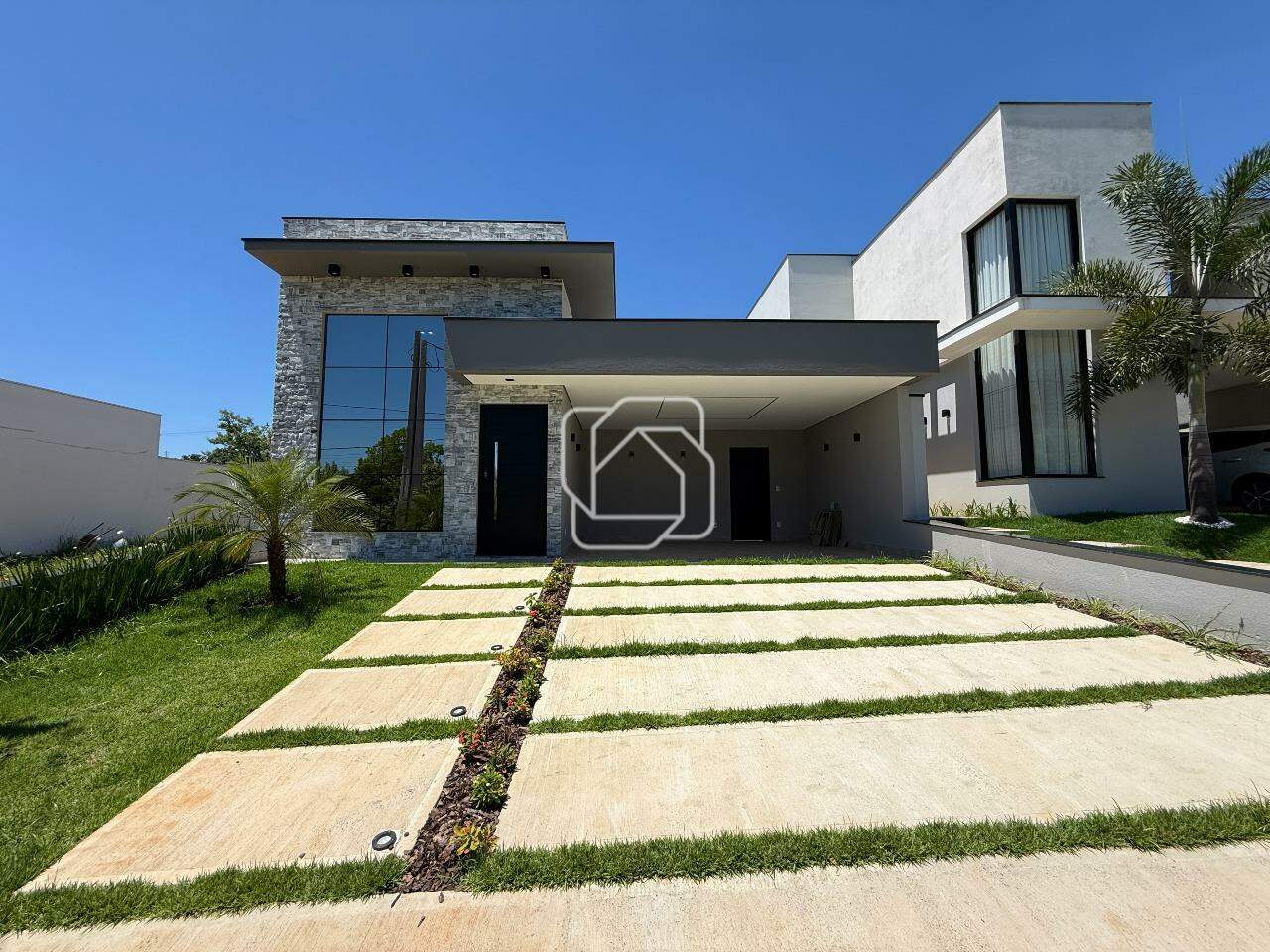 Casa de Condomínio à venda em Indaiatuba - SP - Jardins Di Roma: Fachada