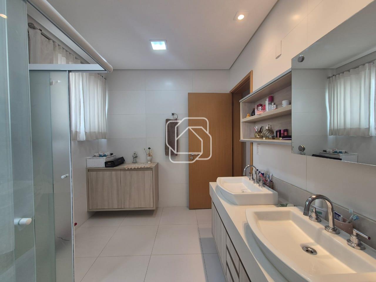 Apartamento à venda em Indaiatuba - SP - Premiere Indaiatuba: Banheiro