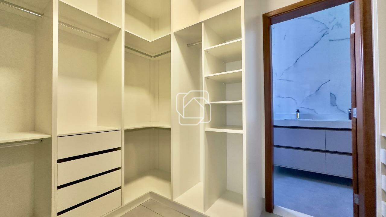 Casa de Condomínio à venda em Indaiatuba - SP - Residencial Evidências: Closet