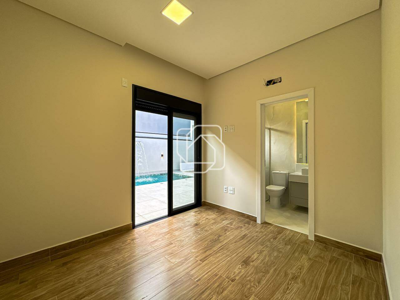 Casa de Condomínio à venda em Indaiatuba - SP - Residencial Evidências: Dormitório