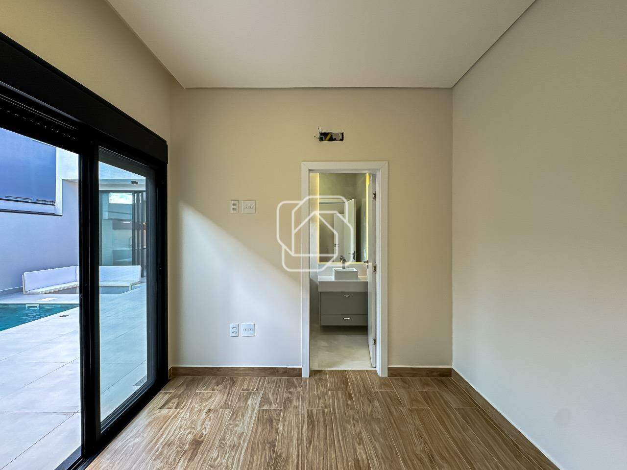 Casa de Condomínio à venda em Indaiatuba - SP - Residencial Evidências: Dormitório