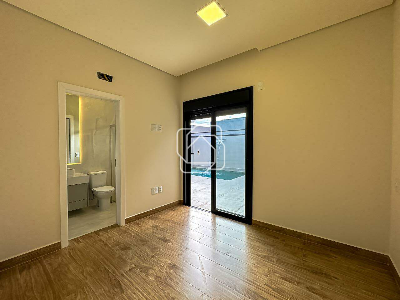 Casa de Condomínio à venda em Indaiatuba - SP - Residencial Evidências: Dormitório