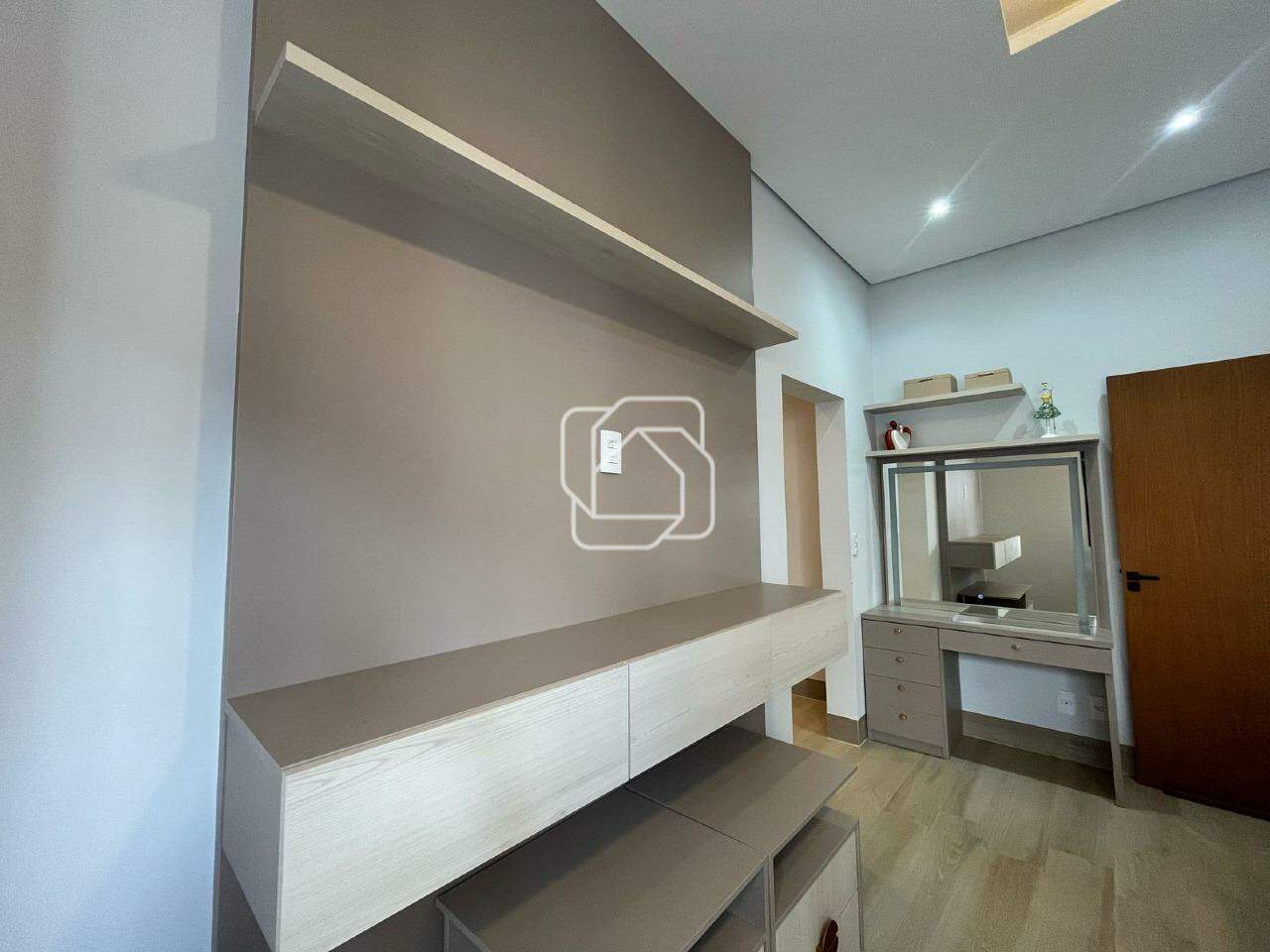 Casa de Condomínio à venda em Salto - SP - Residencial Lagos D’Icaraí: