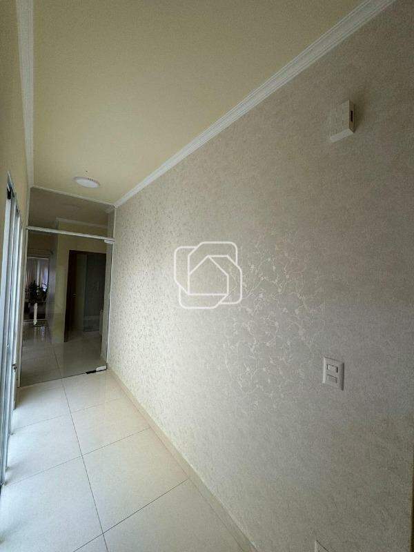 Casa de Condomínio à venda em Itu - SP - Condomínio Portal de Itu: Corredor