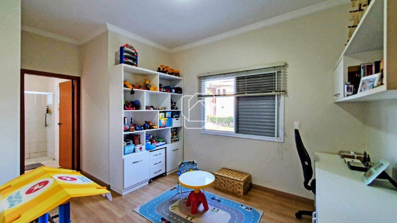 Casa de Condomínio à venda em Itu - SP - Parque do Varvito: Suíte