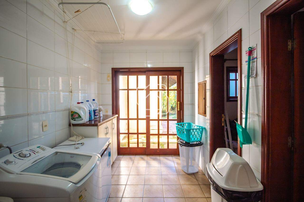 Casa de Condomínio à venda em Indaiatuba - SP - Vale das Laranjeiras: Lavanderia