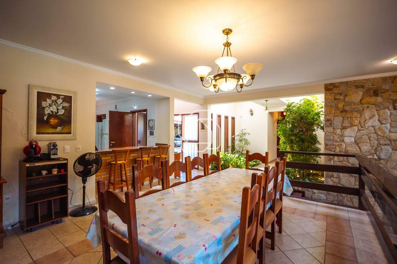 Casa de Condomínio à venda em Indaiatuba - SP - Vale das Laranjeiras: Sala de jantar