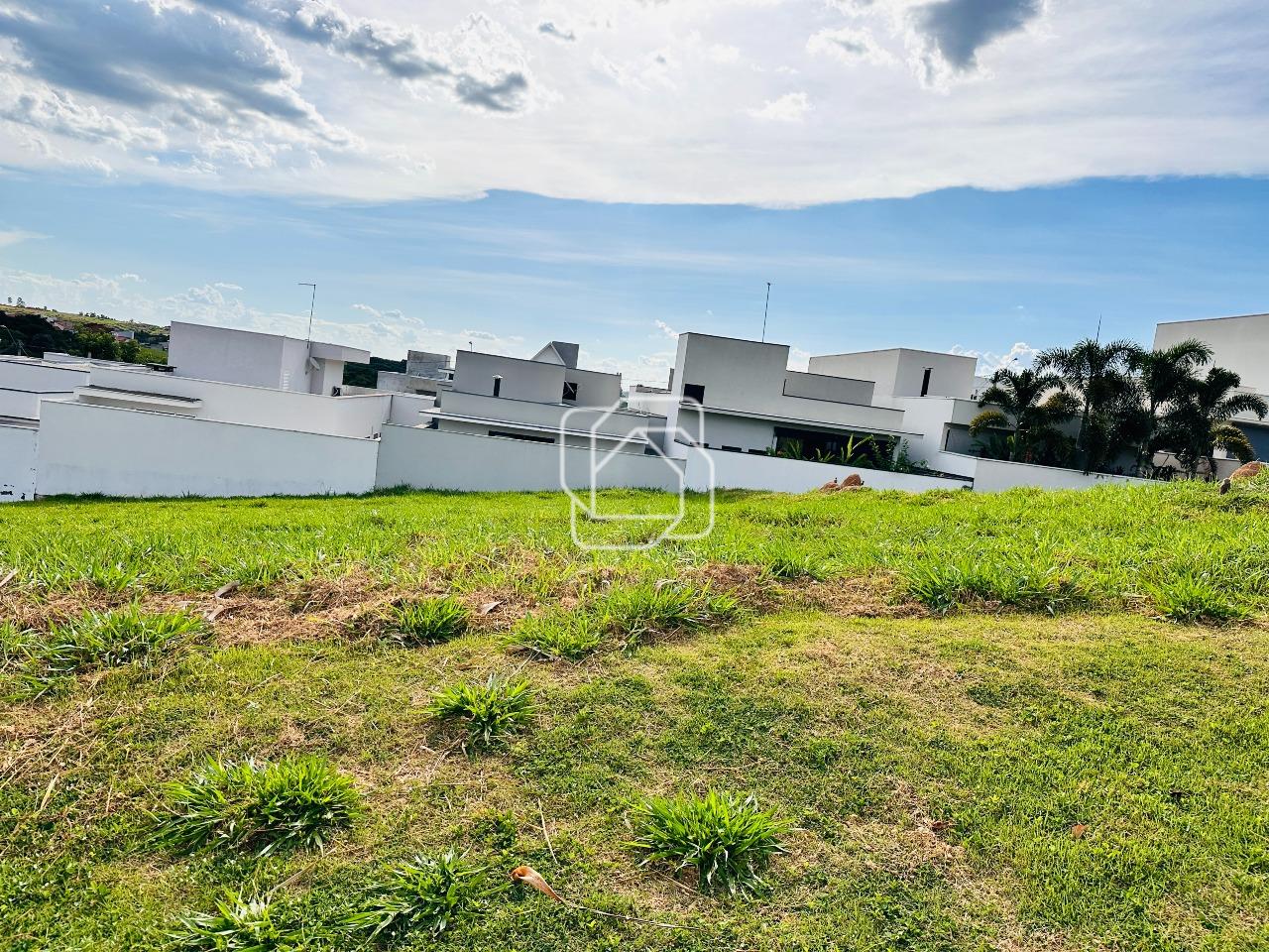 Terreno à venda em Itu - SP - Condomínio Gardenville: 
