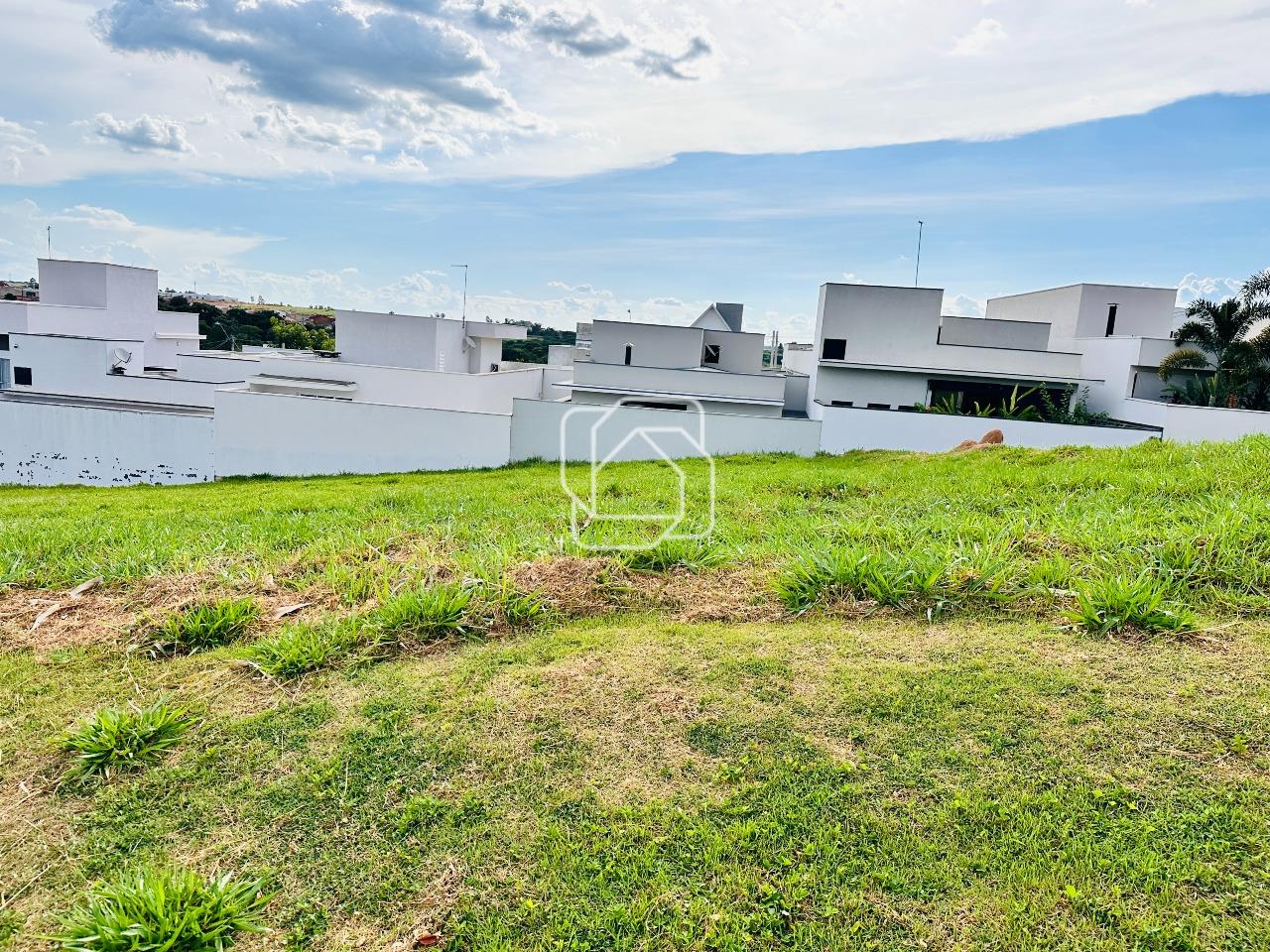 Terreno à venda em Itu - SP - Condomínio Gardenville: 