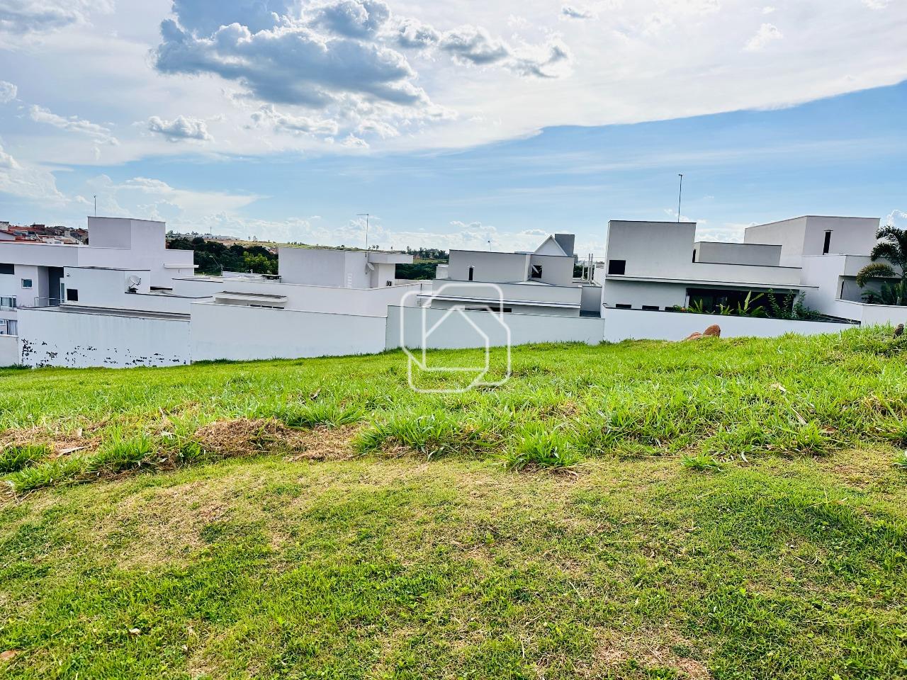 Terreno à venda em Itu - SP - Condomínio Gardenville: 