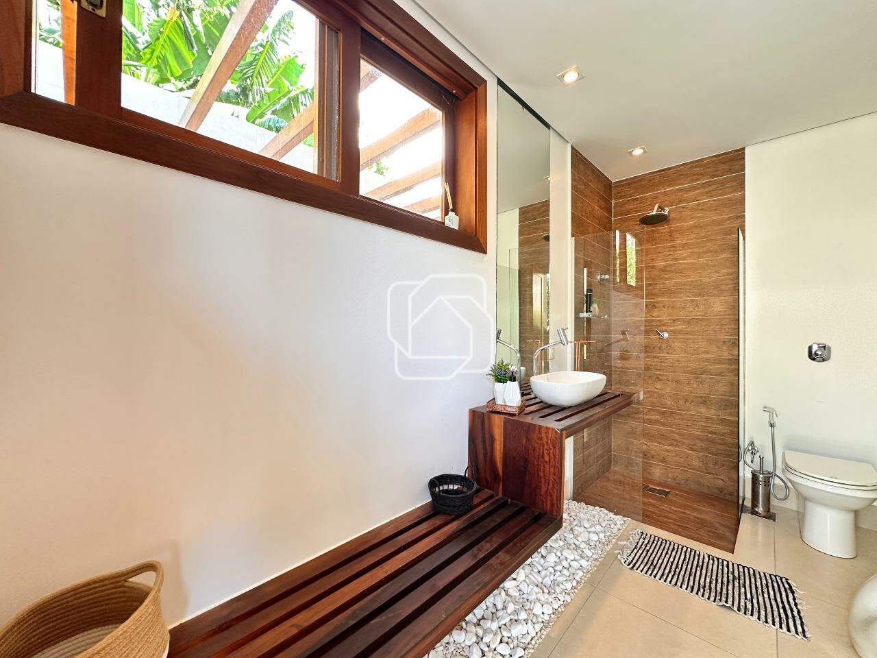 Casa de Condomínio à venda em Indaiatuba - SP - Jardim Vila Paradiso: Banheiro