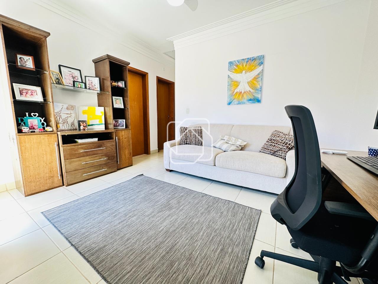 Casa de Condomínio à venda em Itu - SP - Condomínio Parque do Varvito: Sala de TV