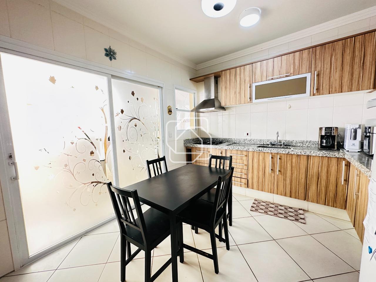 Casa de Condomínio à venda em Itu - SP - Condomínio Parque do Varvito: Cozinha